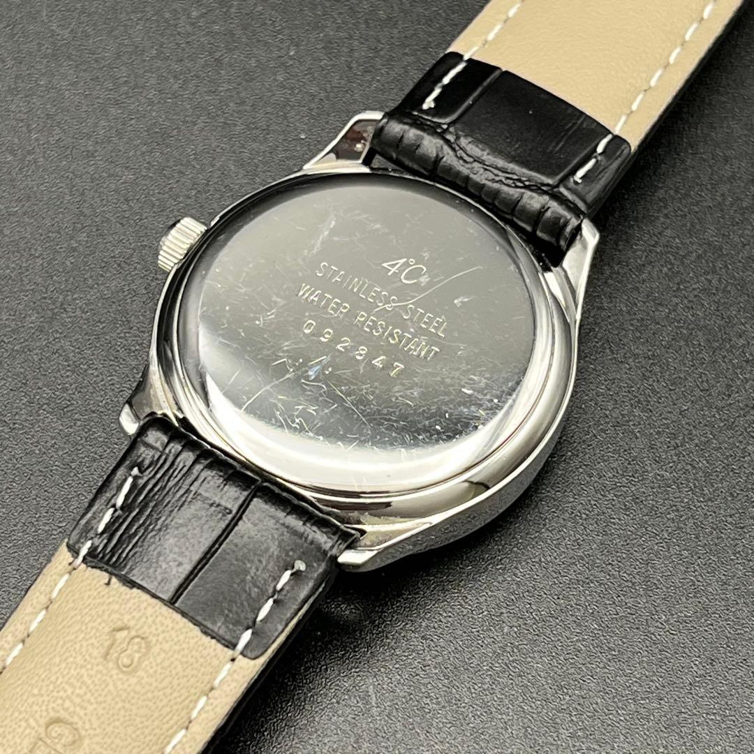 希少　稼動　腕時計　4℃　ヨンドシー　ムーンフェイズ　新品ベルト新品電池　F64