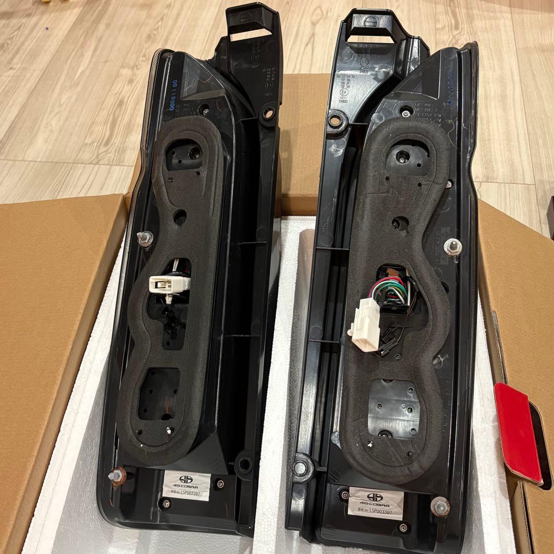 415コブラコラボ　FLEX PRESTIGE_BLACK LEDテールランプ