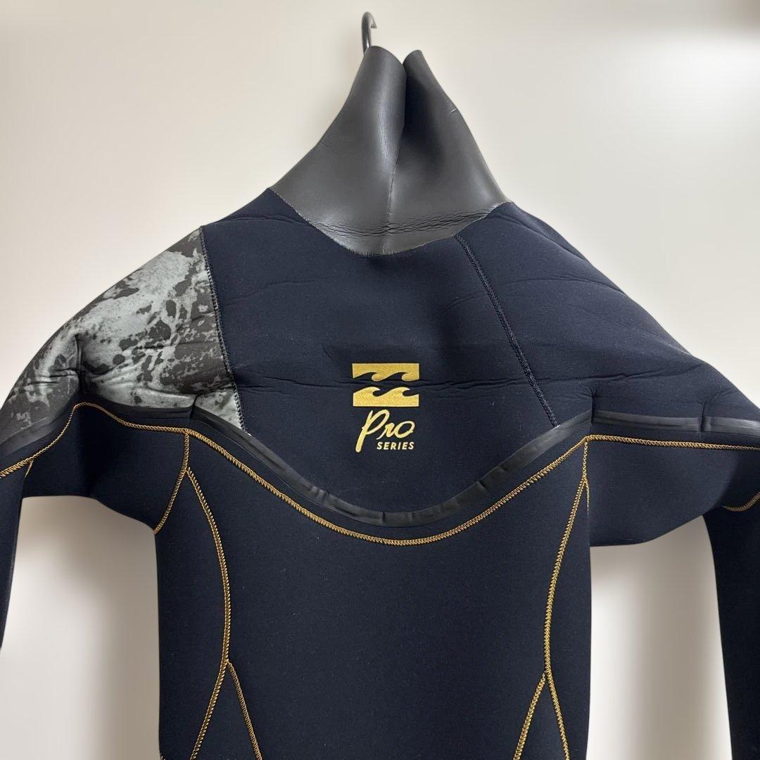 W.S.S. Pro Series ブラックウェットスーツ