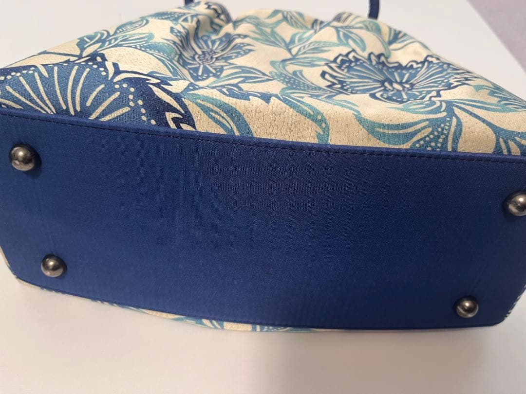 9月30日迄、栗山工房　正絹和装用バッグ　お得な2点セット話題の品