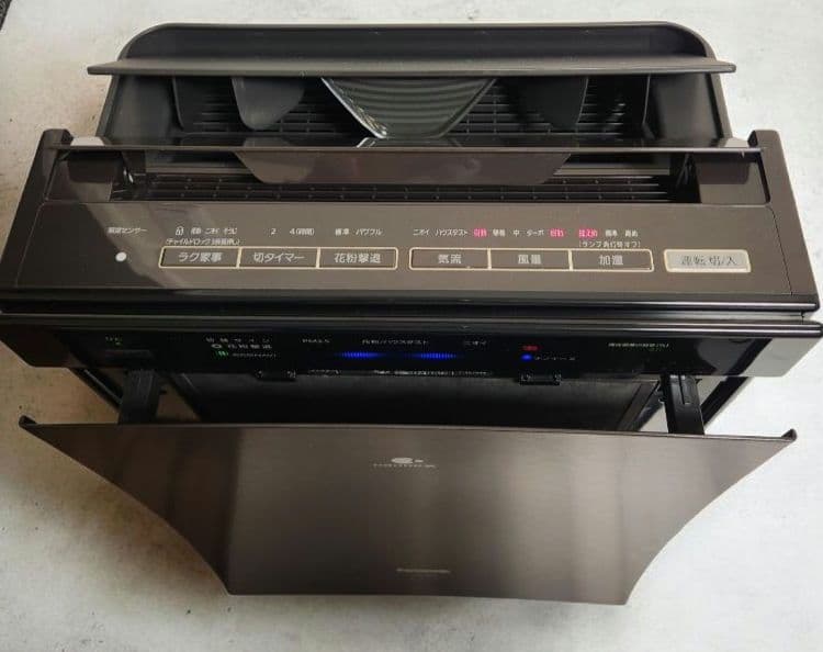 ​極美品 Panasonic 加湿空気清浄機 F-VC70XS 木目調 清掃済