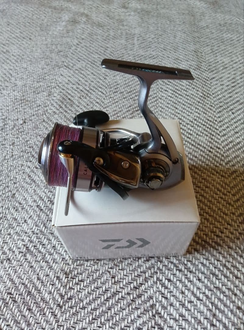 DAIWA CALDIA スピニングリール
