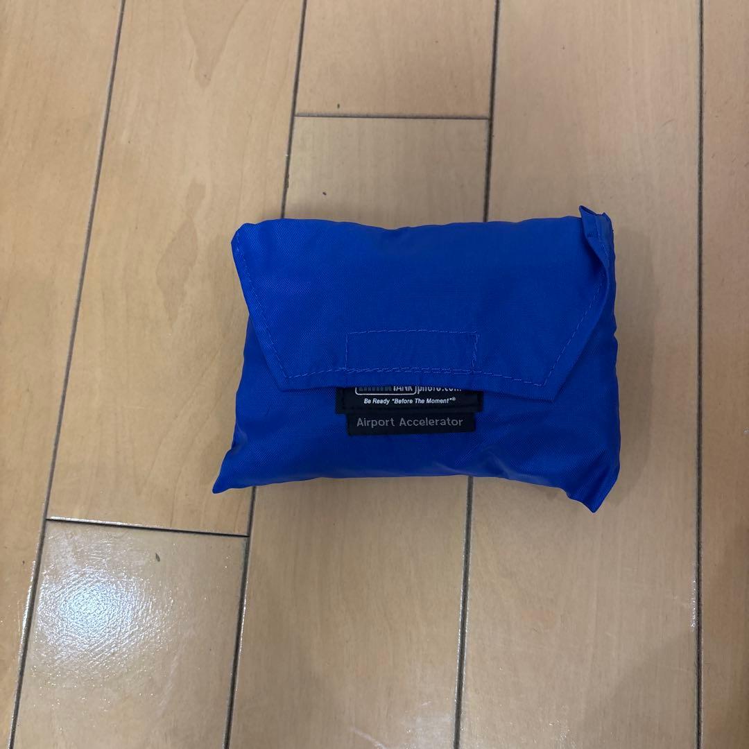 カメラバック　シンクタンクフォト　エアポート アクセレレーター ブラック