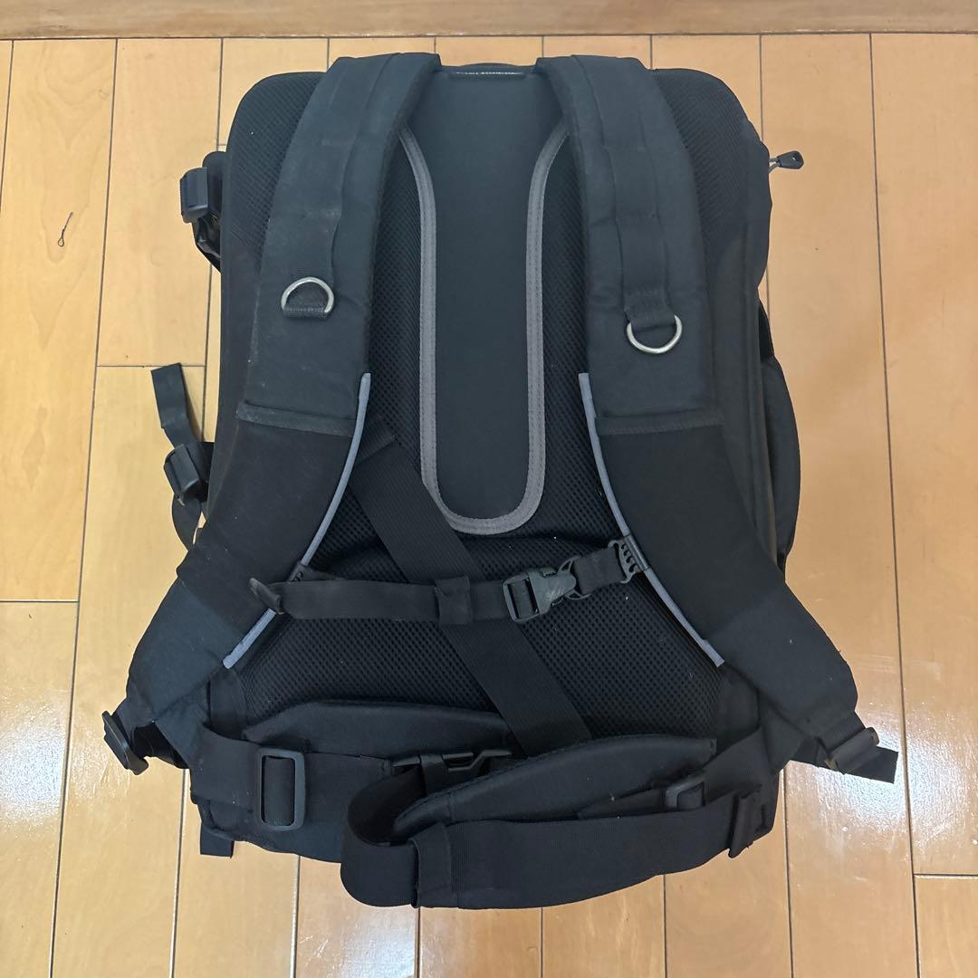 カメラバック　シンクタンクフォト　エアポート アクセレレーター ブラック