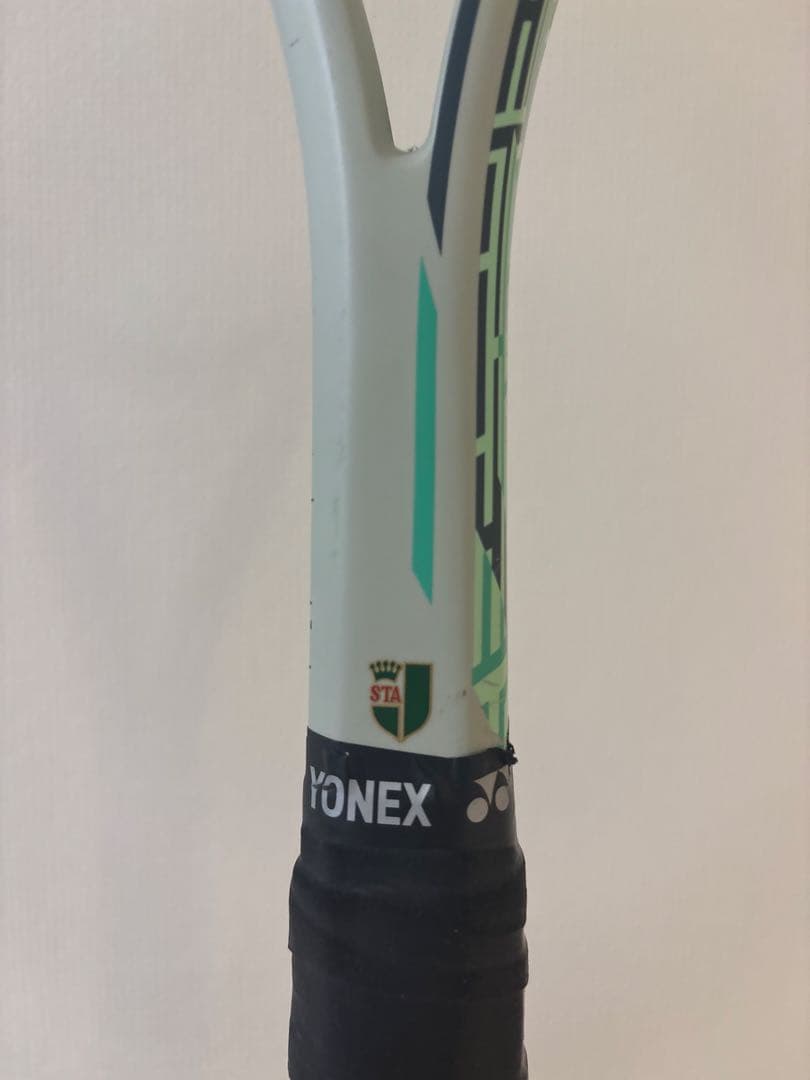 YONEX 軟式テニスラケット グレー