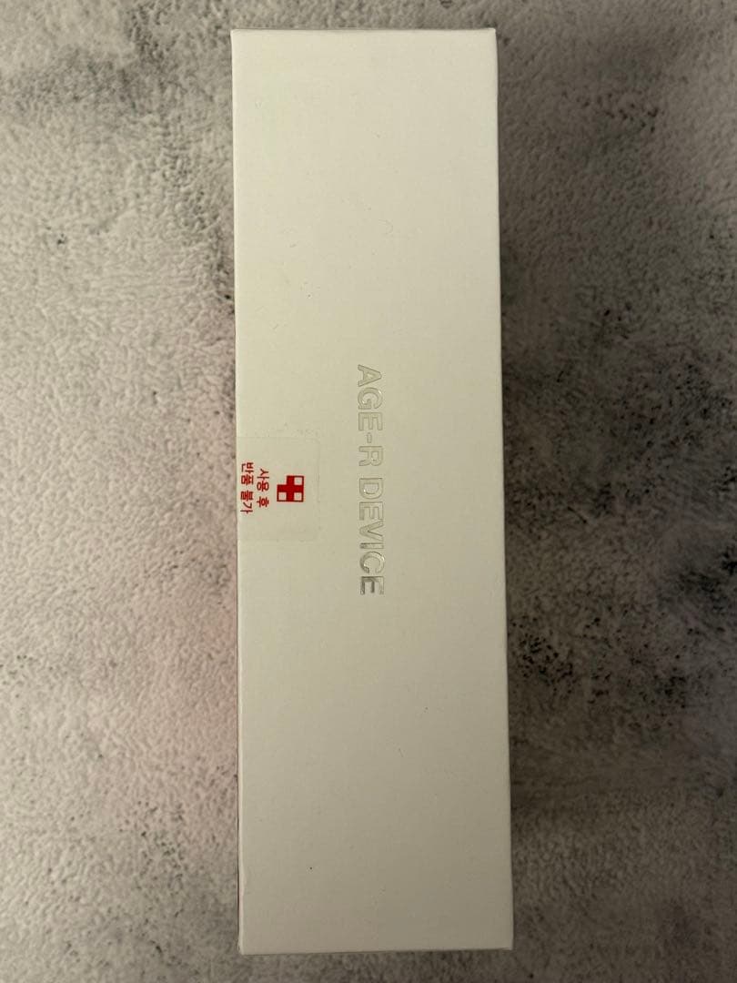 medicube AGE-R DERMA EMS SHOT 美顔器