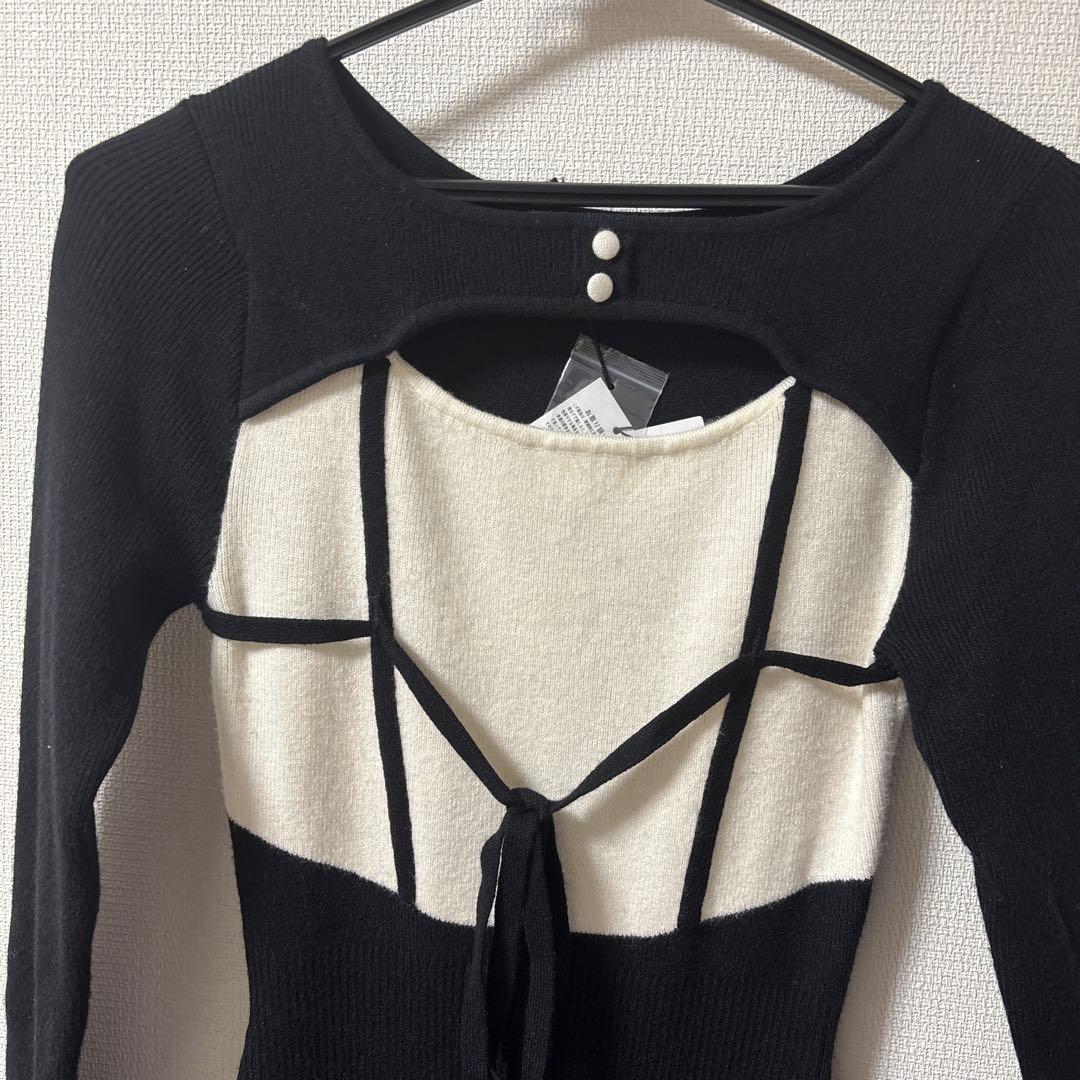 タグ付き　lip serviceデコルテオープンバイカラーリボンニットワンピース