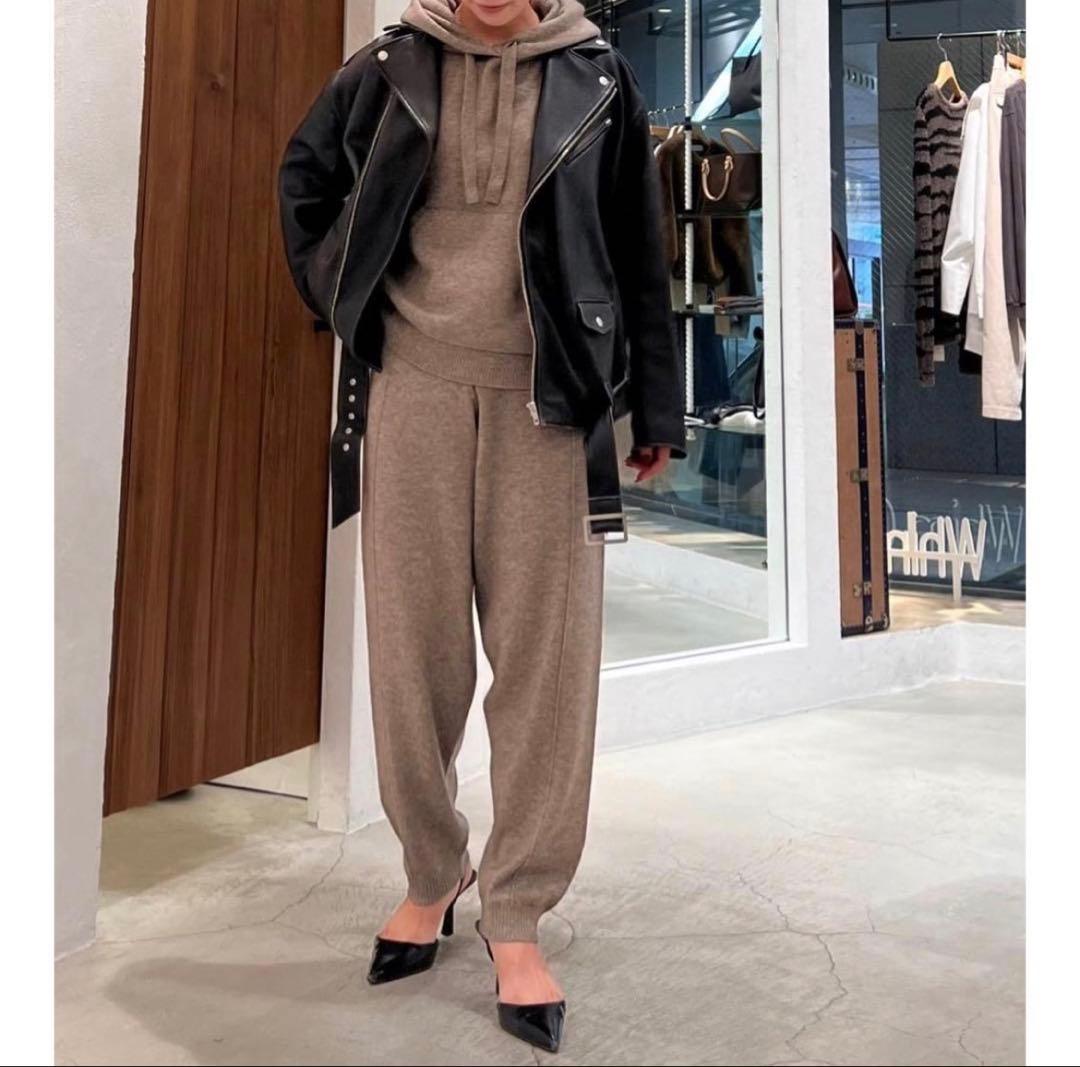 【美品】Whim Gazette 15周年記念アイテム　カシミヤ混ニットパンツ