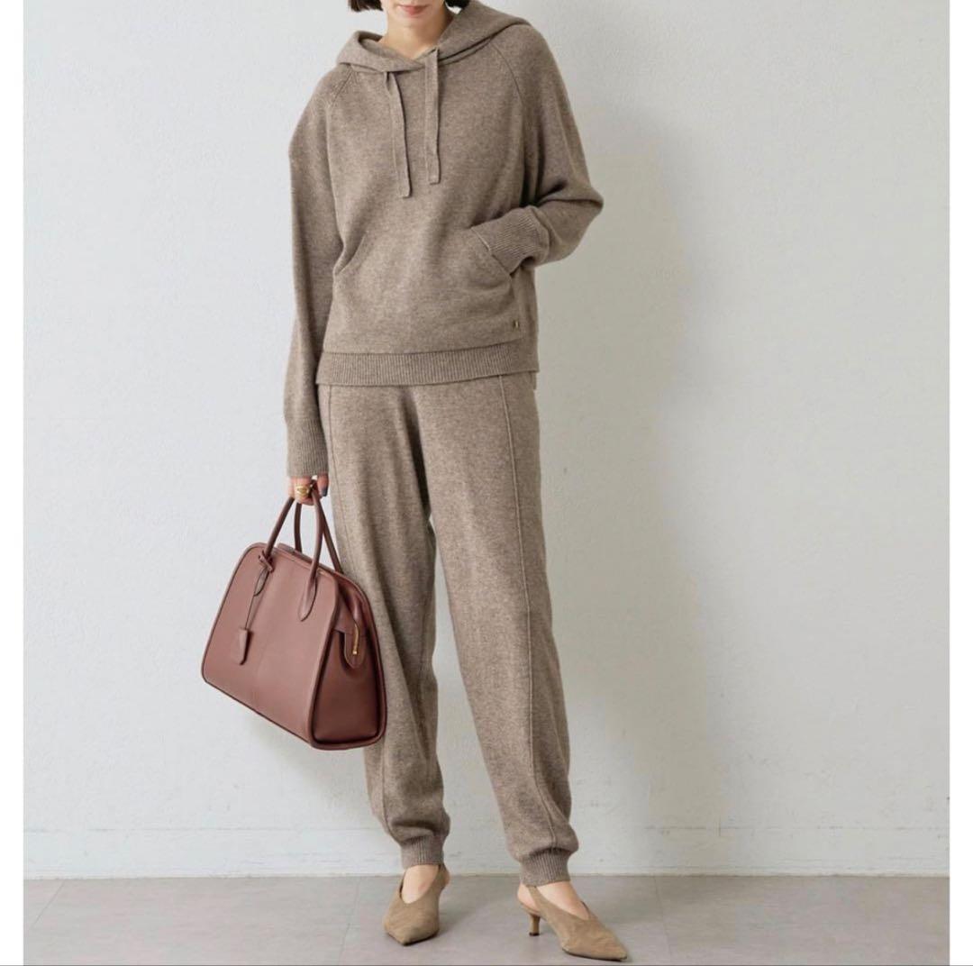 【美品】Whim Gazette 15周年記念アイテム　カシミヤ混ニットパンツ