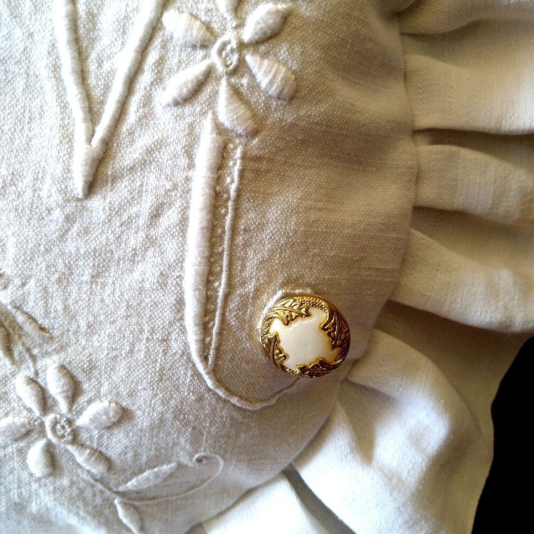 ※〜2/15限定※フランスアンティーク　ロゴ刺繍　豪華レース　クッション