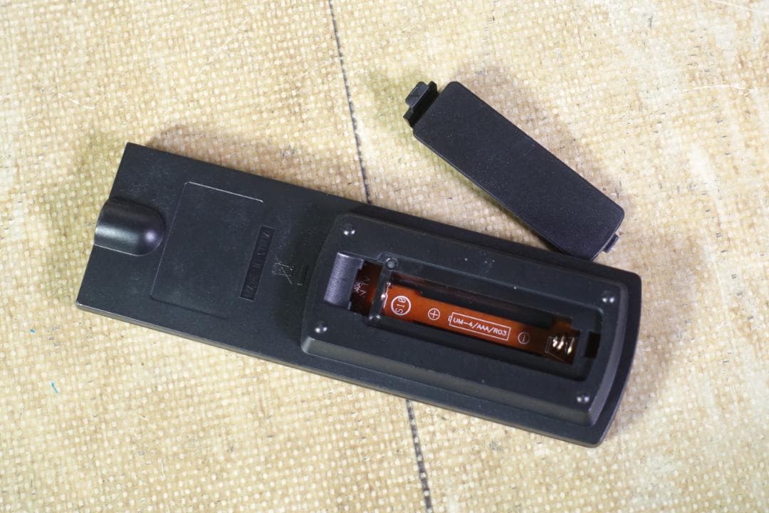 【23年製 美品】 LGエレクトロニクス ブルーレイプレーヤー BP250