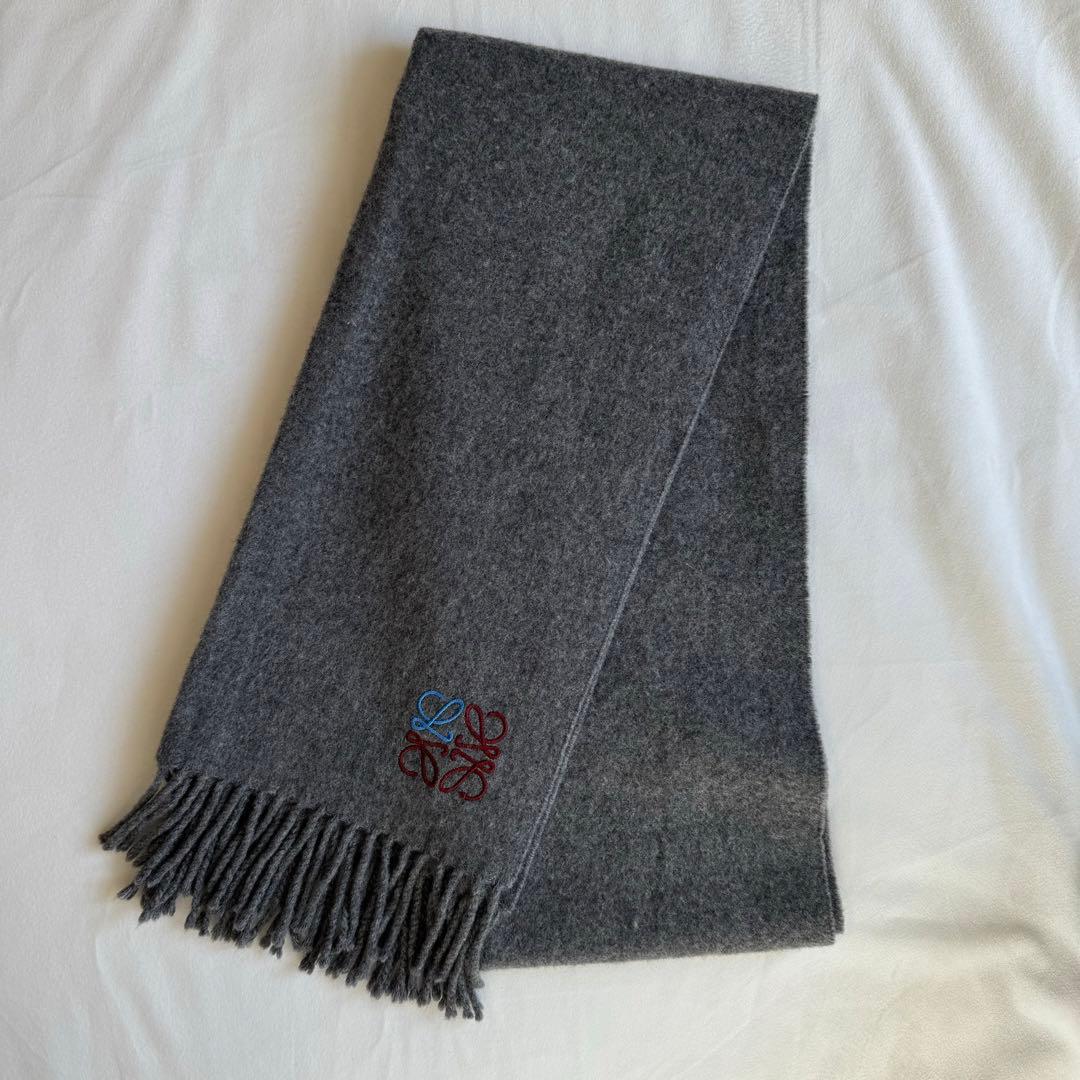 LOEWE グレー カシミヤ マフラー