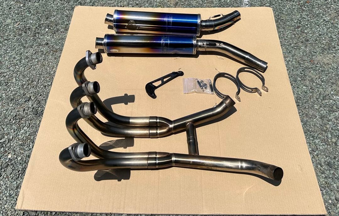 CB1300 ワイバンツイン マフラー フルエキ