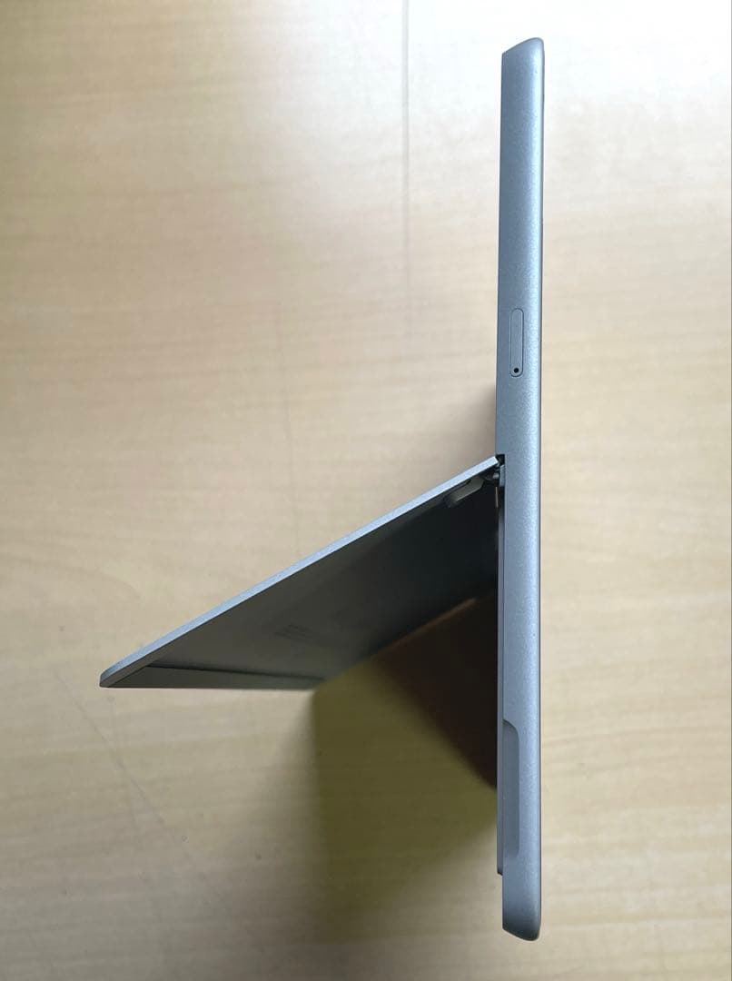 Microsoft Surface Go 128GB Model1825 超美品