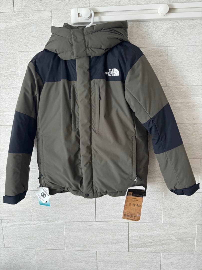 エンデュランスバルトロジャケット タグ付き