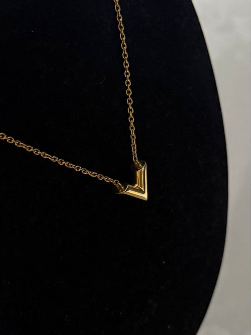 ✨美品✨ louis vuitton ネックレス エセンシャルV M61083