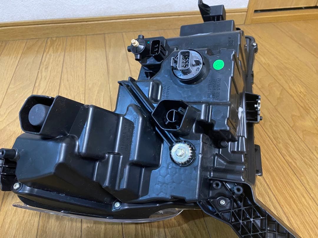 ホンダ 純正 DG5 WR-V WRV LED ヘッドライト ヘッドランプ 左側