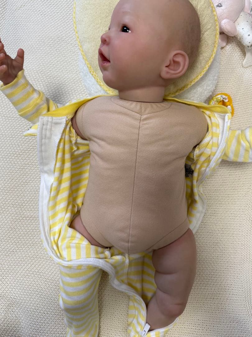 リボーンドール　メイリン赤ちゃんタイプ