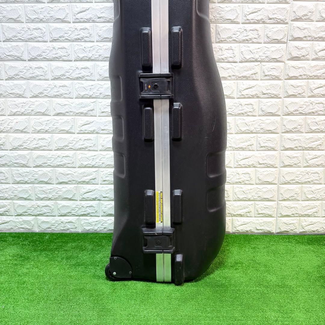 超美品　SKB ゴルフバック輸送用トラベルパートケース　ツアープロモデル　鍵無し
