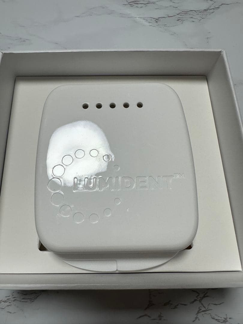 【新品！未使用品】光加速装置　マウスピース矯正　歯列矯正　インビザライン