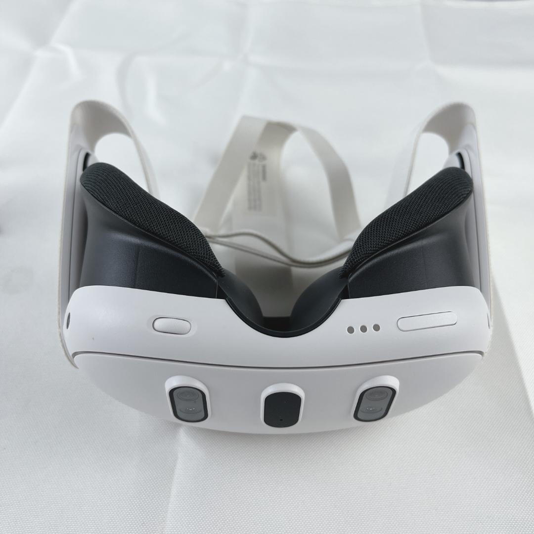 美品☘️　 Quest 3 512GB　VRヘッドセット　コントローラー