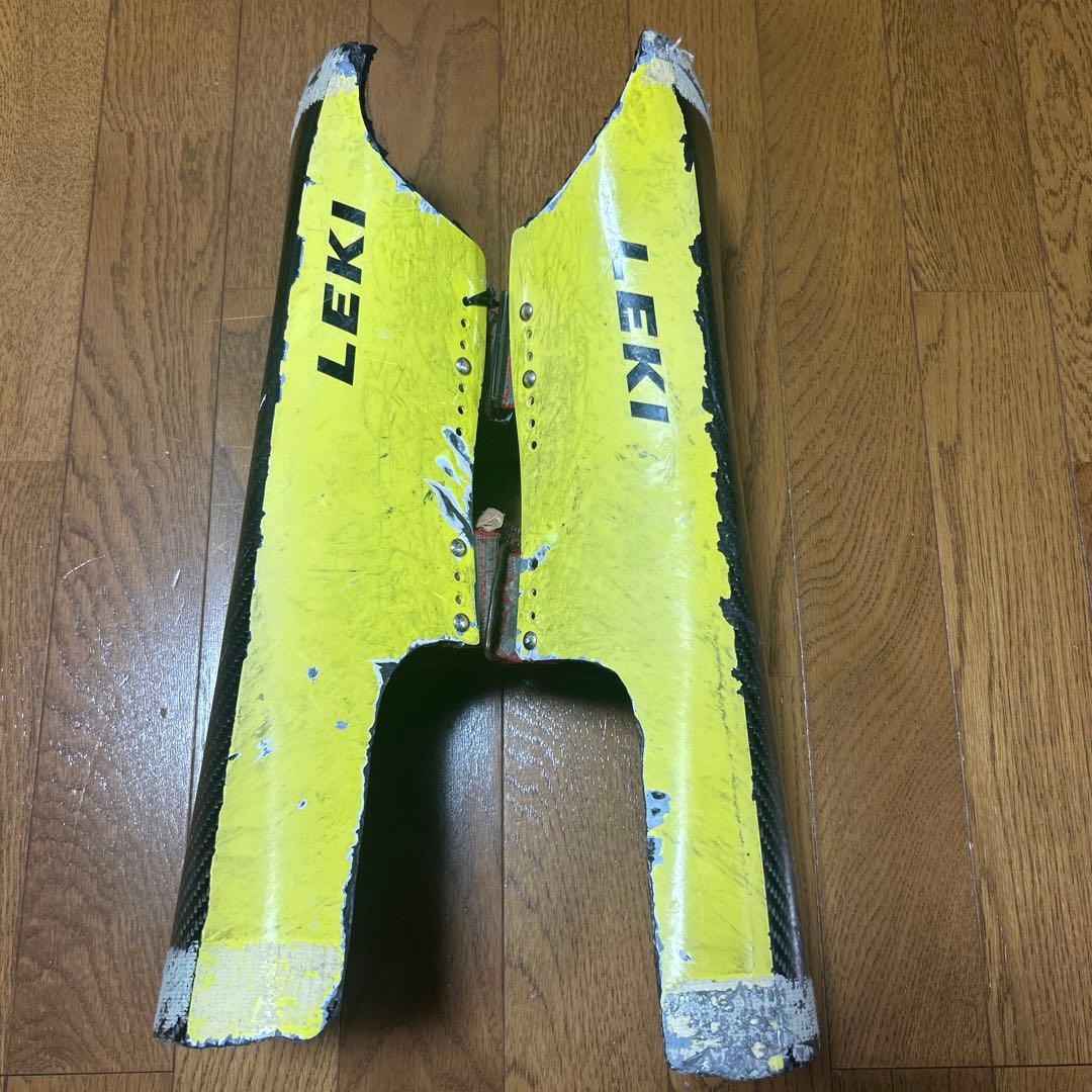 レキレガース　カーボン