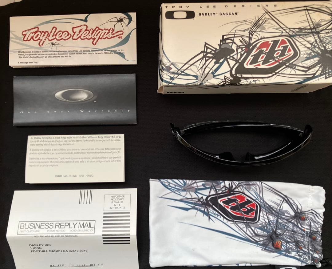 M*y様 《未使用》Oakley Troy Lee ブラックサングラス ケース付