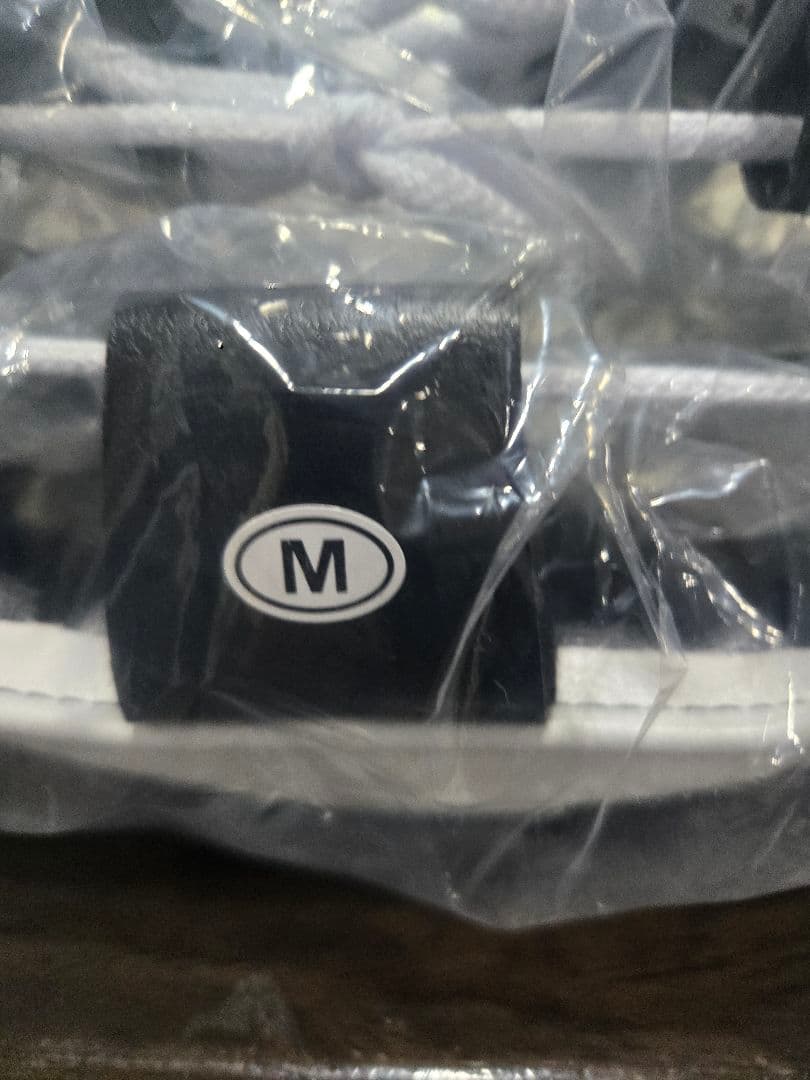 最終プライス❗❗Winning ヘッドギア ホワイト Mクリスマスギフト