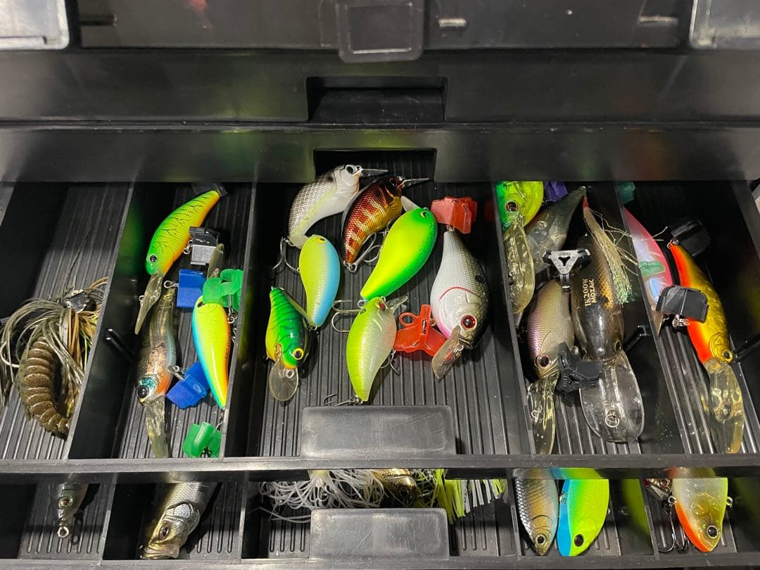 バス釣り引退　ルアーまとめ売り☆早い者勝ち☆処分品☆大量☆メーカー多数！！