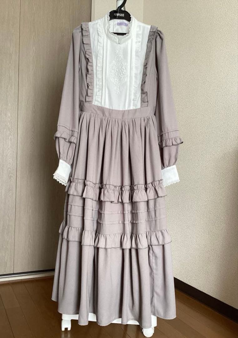 axes femme kawaii アンティークドールワンピース　グレー