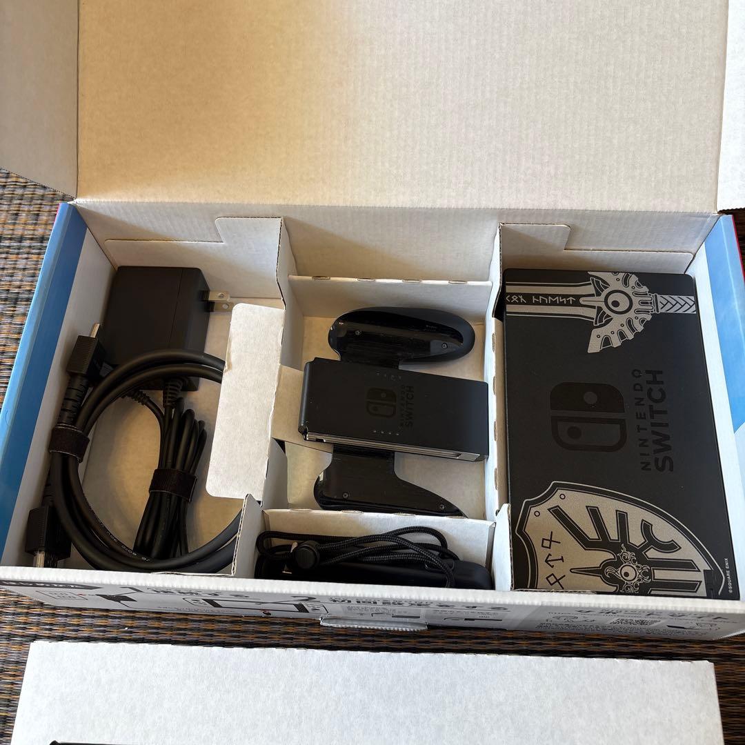 Nintendo Switch本体 ドラゴンクエストXI S ロトエディション