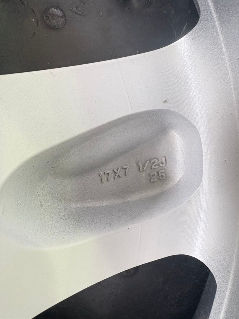 プラド純正アルミホイール　4本 R2年モデル 新車外し　本日限定価格