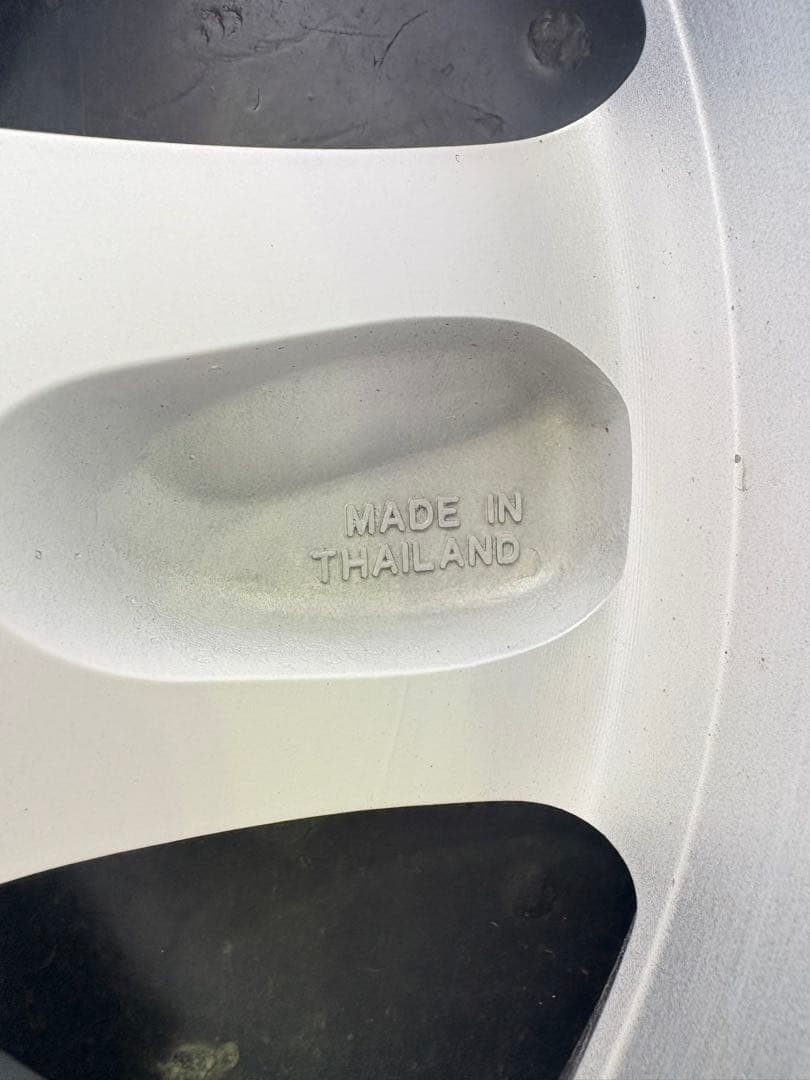 プラド純正アルミホイール　4本 R2年モデル 新車外し　本日限定価格