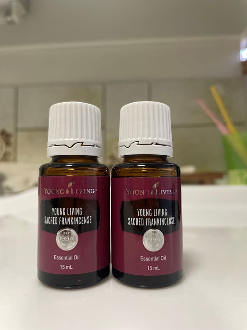 2本セット新品ヤングリヴィング　セイクリッドフランキンセンス15ml