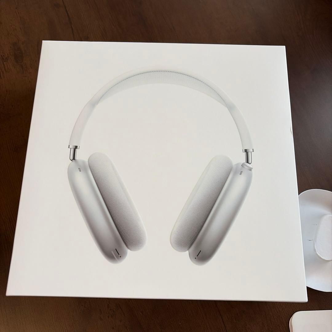 AirPods Max シルバー