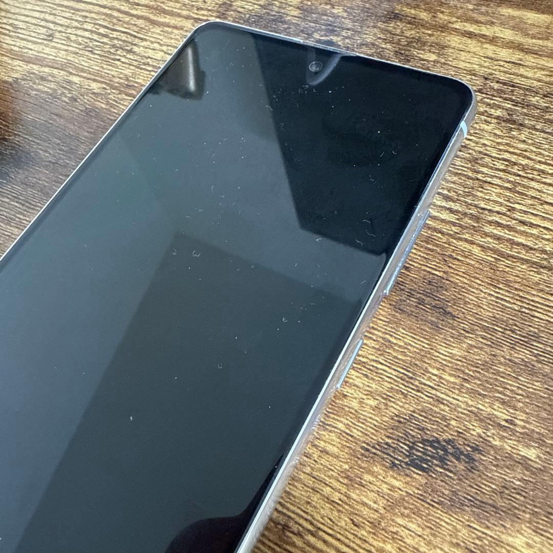 Galaxy スマートフォン 本体 ホワイト