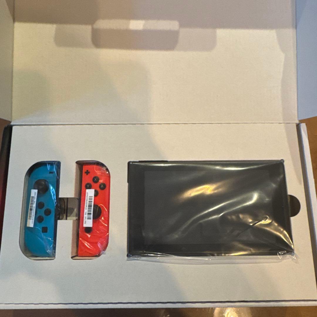 Nintendo Switch 本体　ジョイコンのみ不良品