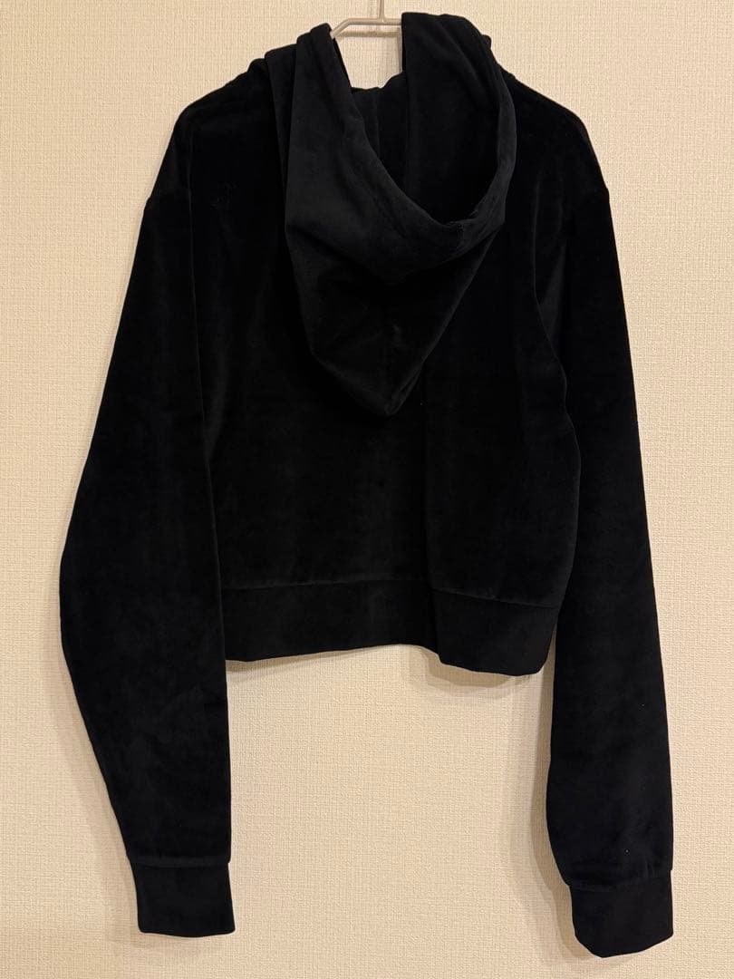 LIVE会場限定BLACKPINKベロアジップアップフーディー SHORT 黒