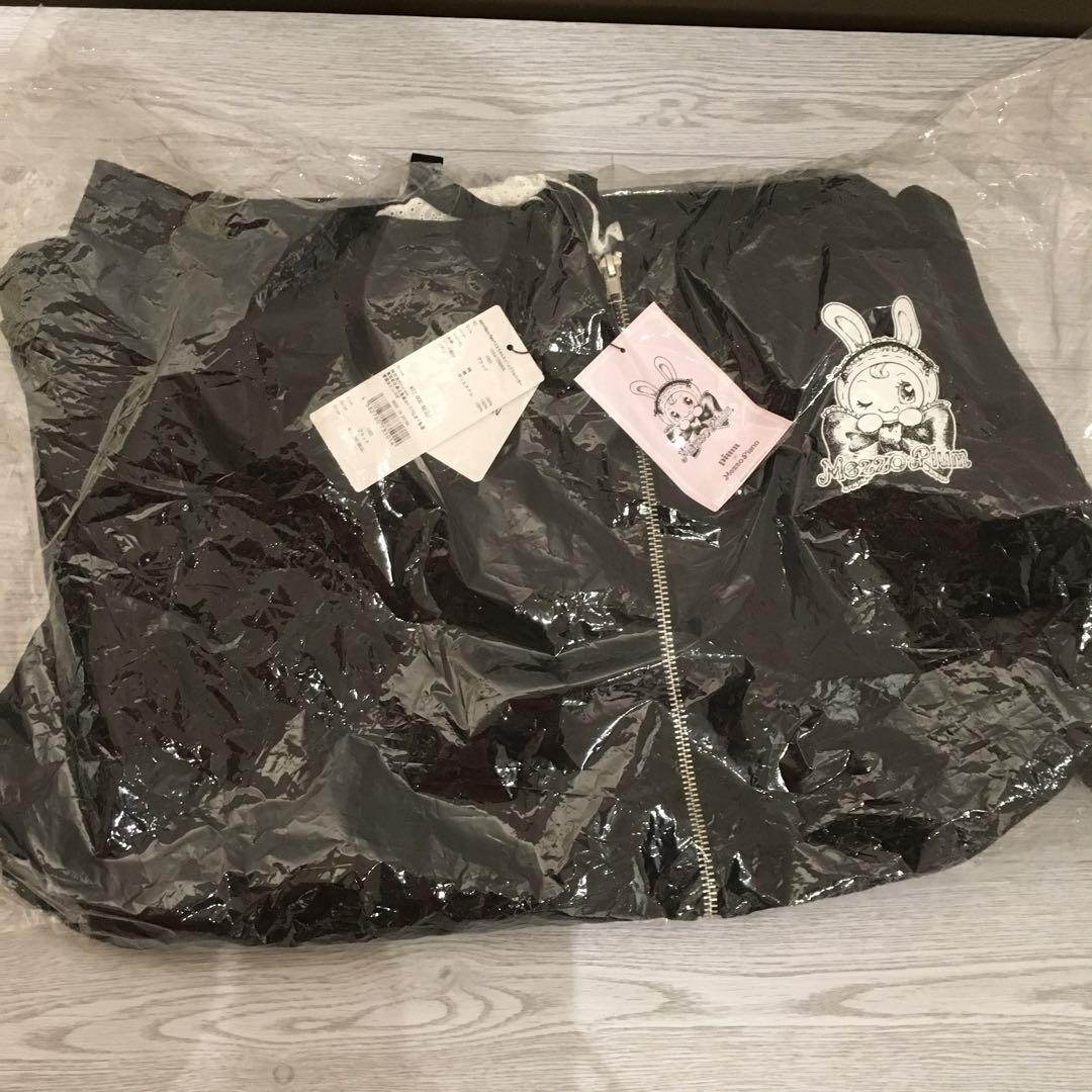 pium×Mezzo Piano ベリエちゃんコットンフリルパーカー　ぴうむ