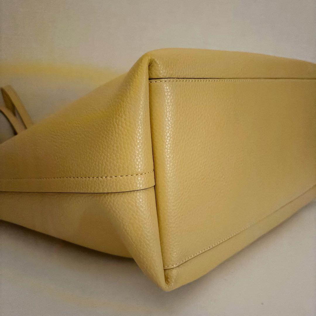 【大容量】COACH コーチ 極上美品 イエローレザートートバッグ A4