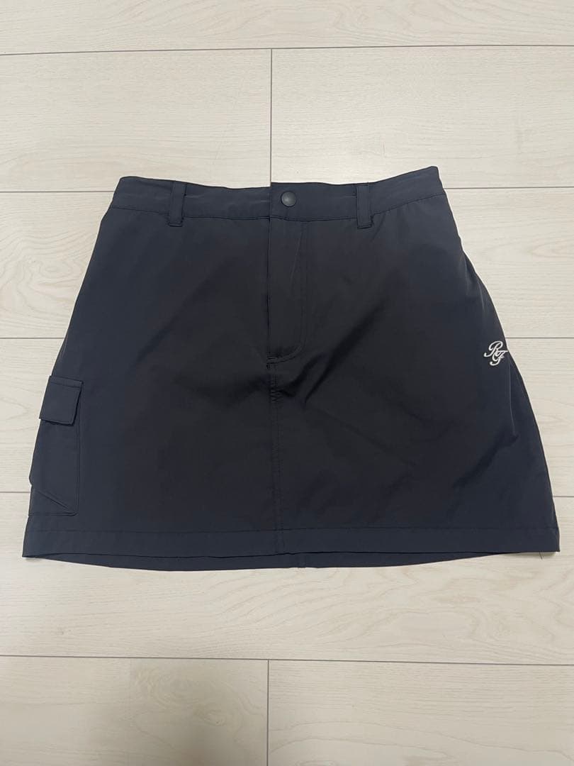 RUFFLOG ブラックシャツ　スカートセット