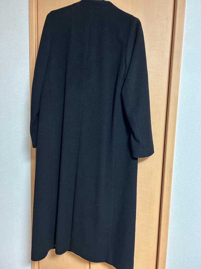 ブラックロングコート（レディース）