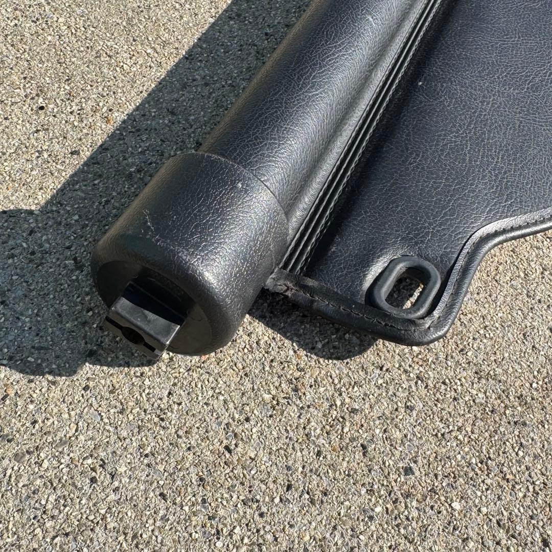 ボルボ240 ワゴン 純正 トノカバー ブラック