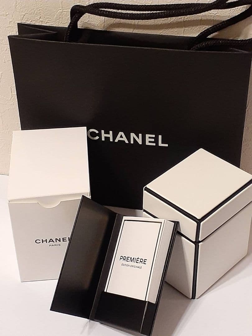 CHANEL シャネル　プルミエール M　H0001　腕時計