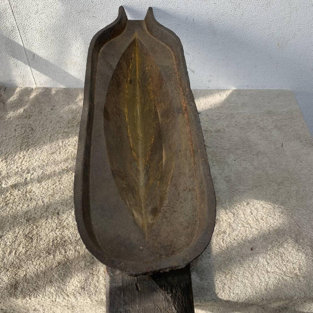 薬研　鉄製　骨董　大きめ　古道具　調剤道具　くすり調合　薬草　　XZ4236