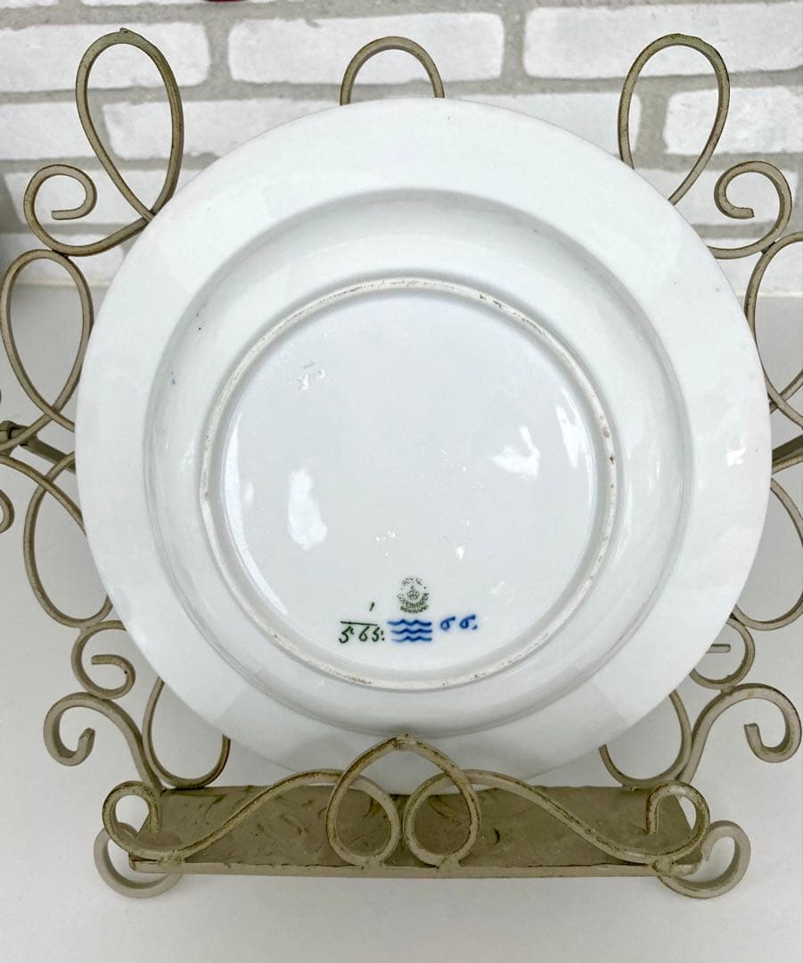 ロイヤルコペンハーゲンブルーフルーテッドハーフレース25cm深皿ディーププレート