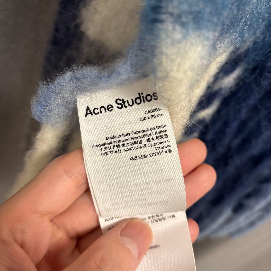 Acne Studios モヘアマフラー