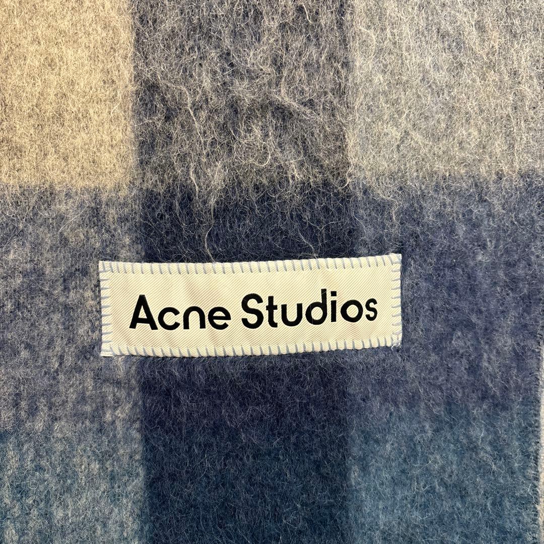 Acne Studios モヘアマフラー