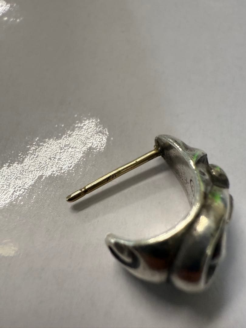 正規品クロムハーツ　ティアドロップピアス明日までタイムセール