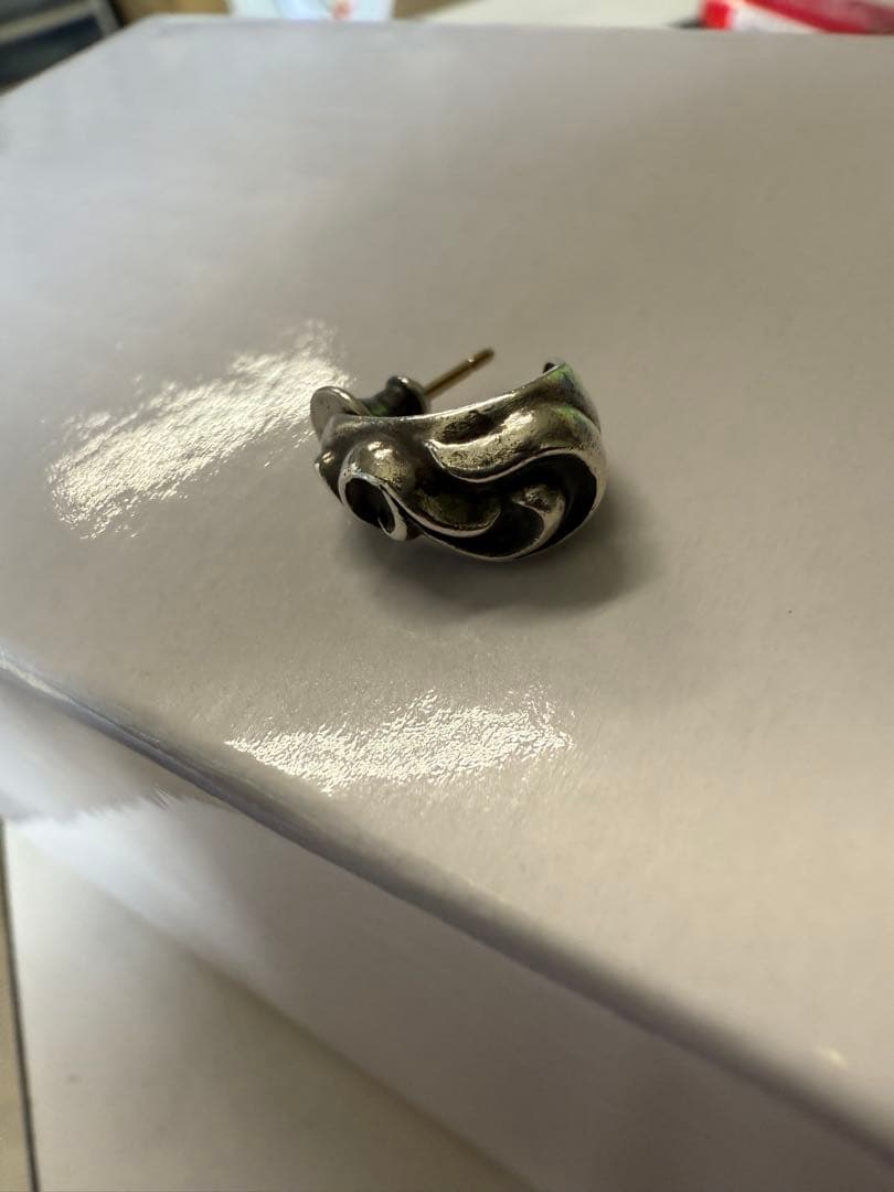 正規品クロムハーツ　ティアドロップピアス明日までタイムセール